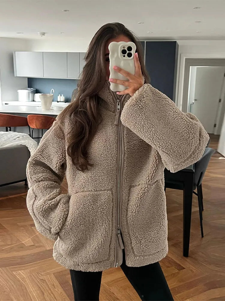 KAJA – Weicher Teddy-Mantel